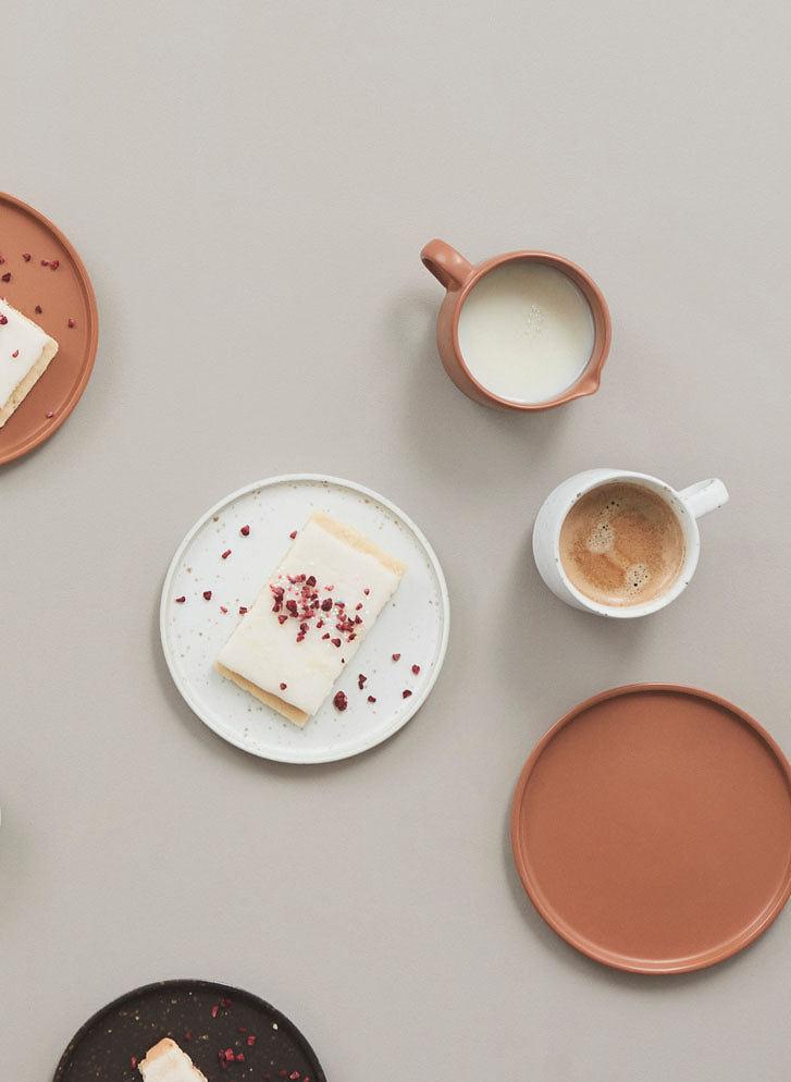 Hagi Milchkanne Stein Braun 3