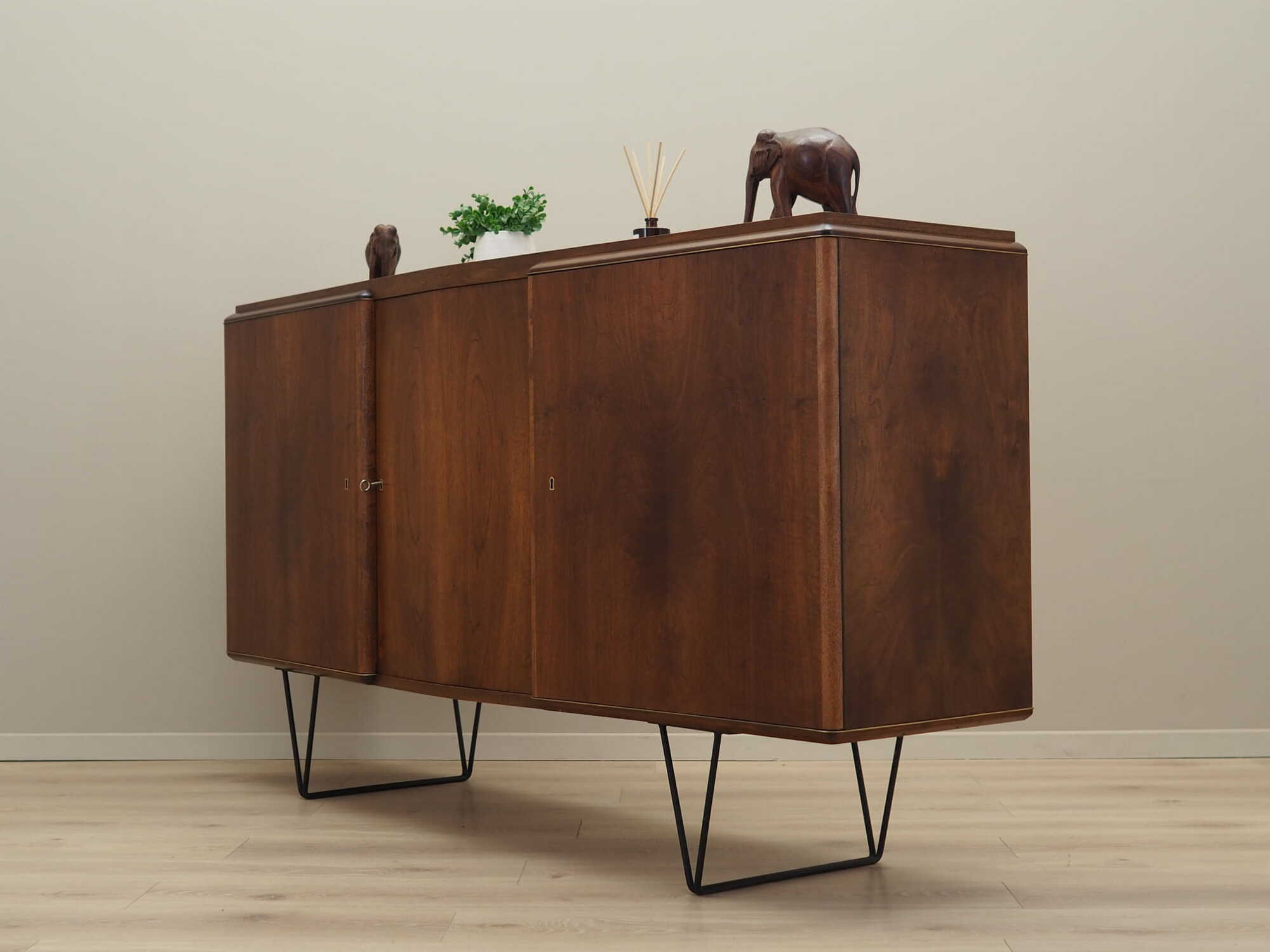 Vintage Highboard Walnussholz Braun 1960er Jahre 3