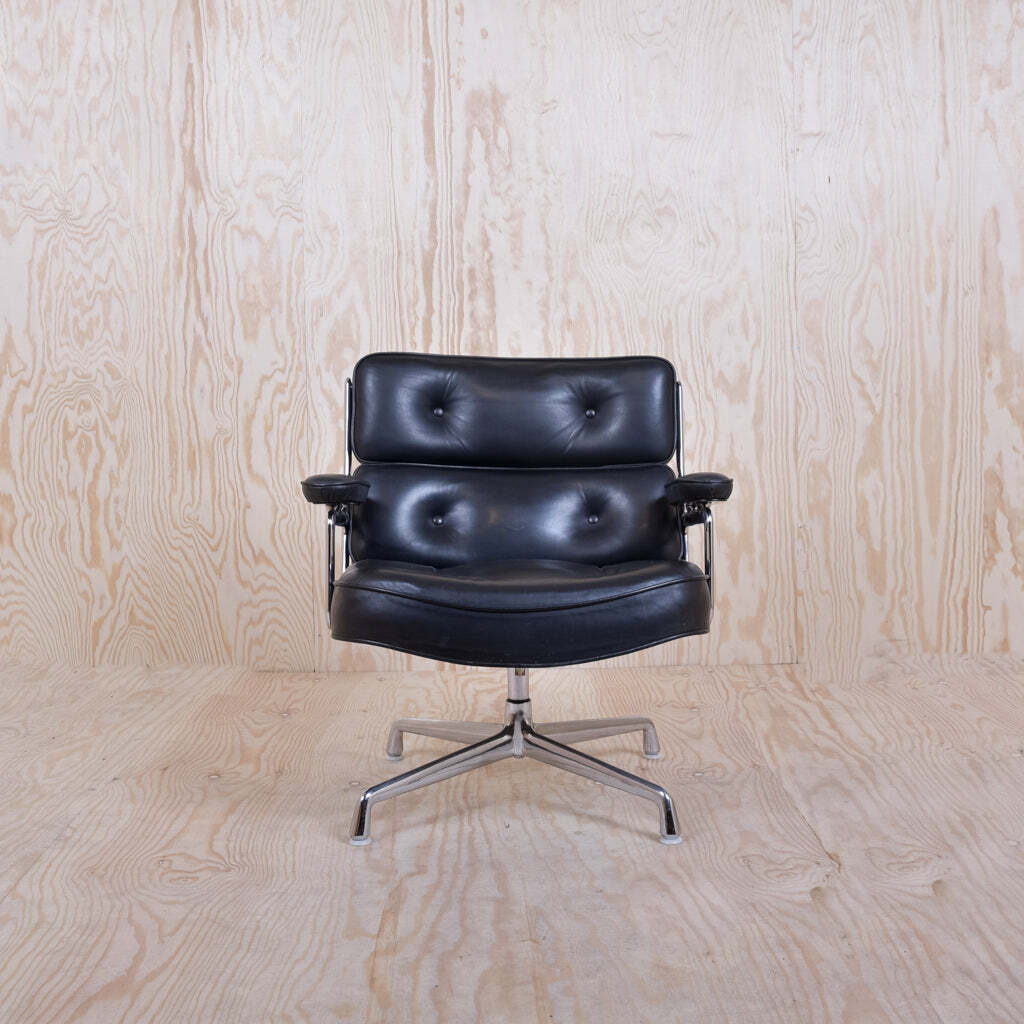 Lobby Chair ES 108 Schwarz Leder 5