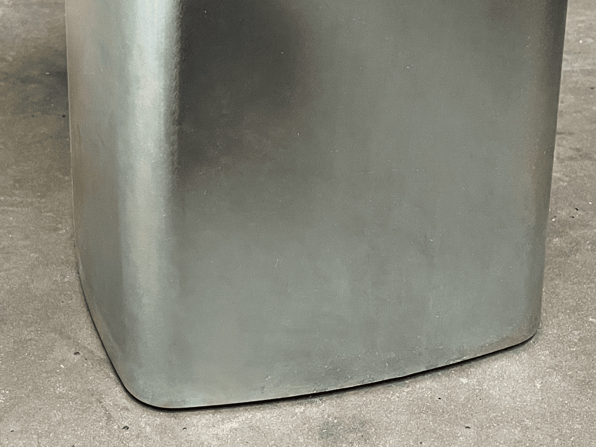 Metal Side Table Outdoor Beistelltisch Silber 7