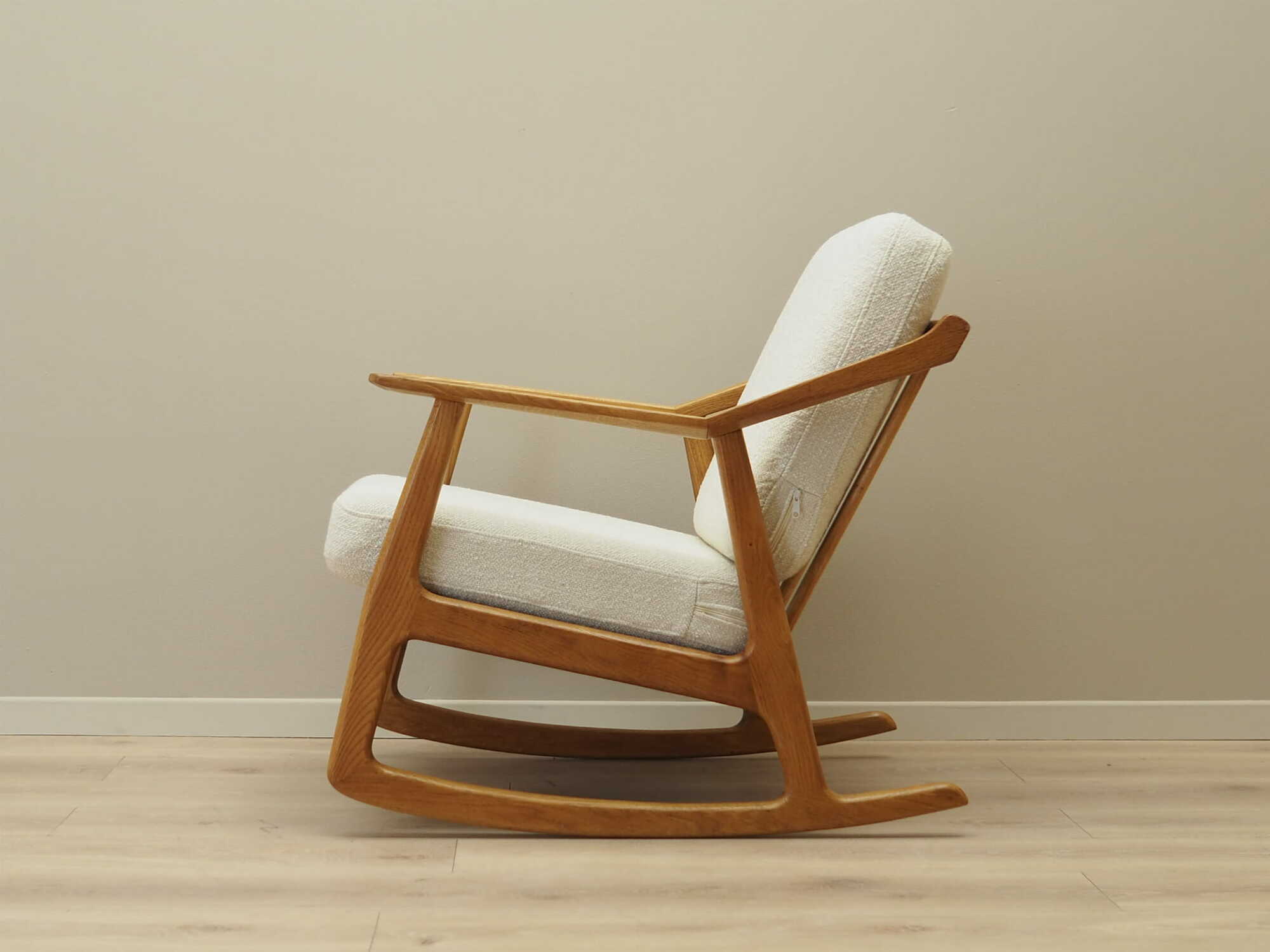 Vintage rocking chair oak wood textile cream 1960s 2
