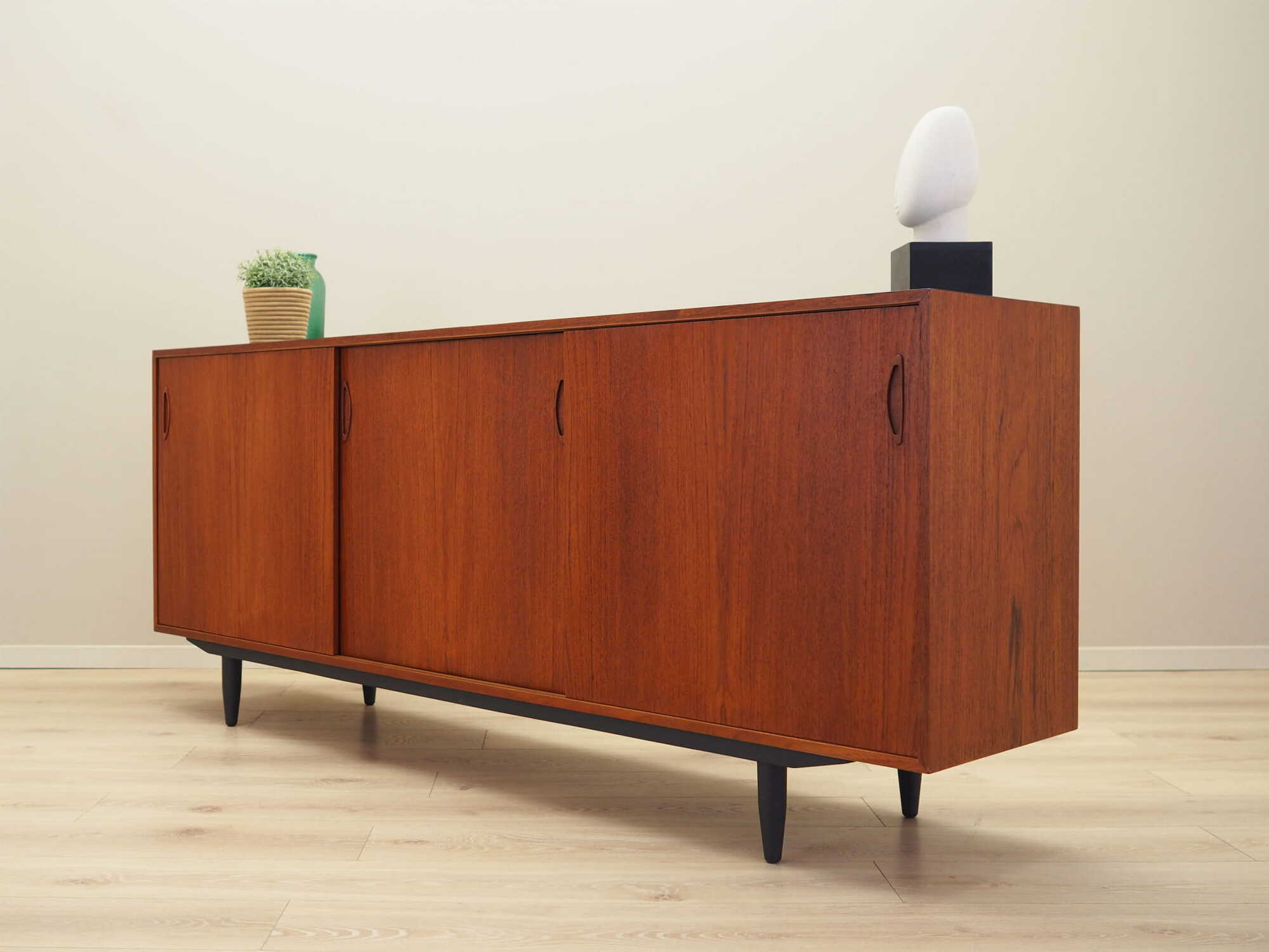 Vintage Sideboard Teakholz Braun 1970er Jahre 3