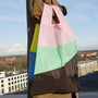 Six-Colour Bag Tragetasche L Mehrfarbig 2