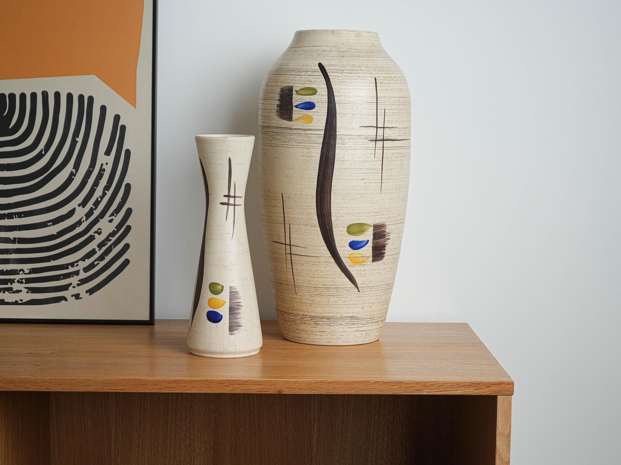 Ceramic vase 1970s 9