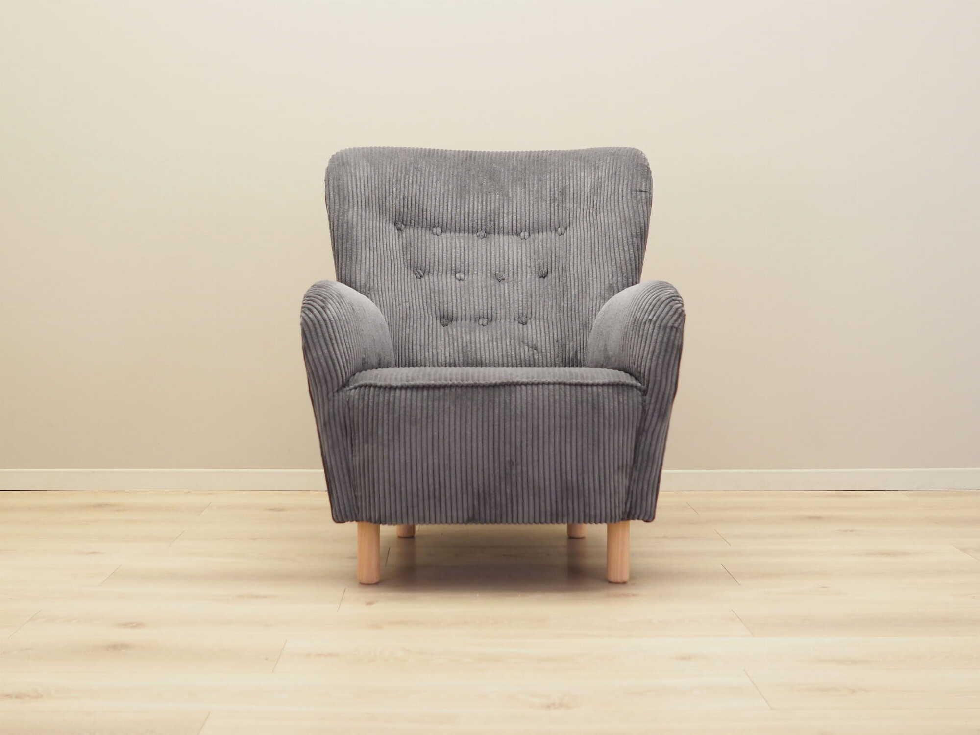 Armchair Velvet Wood Grey 1