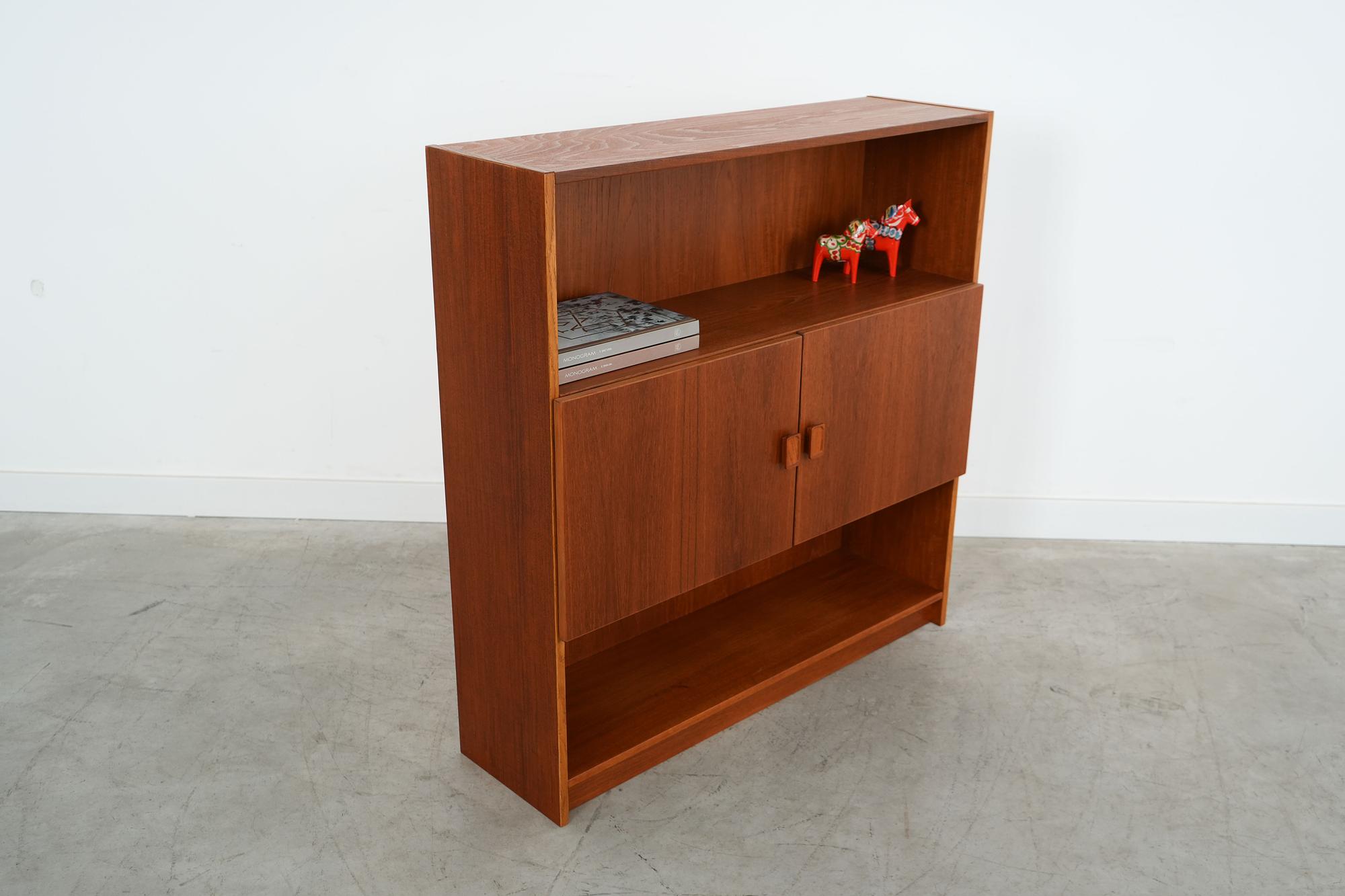 Regal Teakholz 1970er Jahre 6
