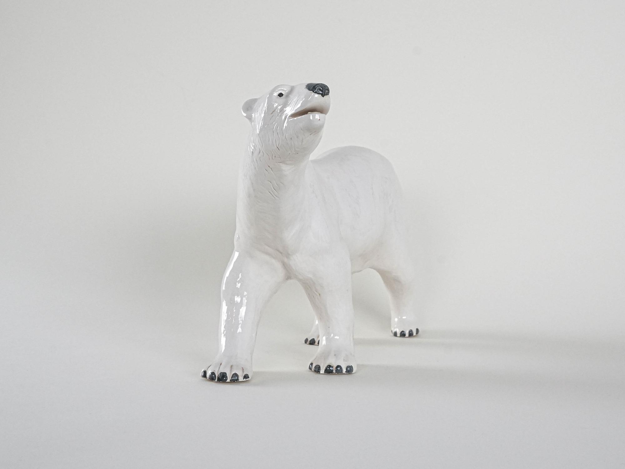 Eisbär Skulptur Keramik 4