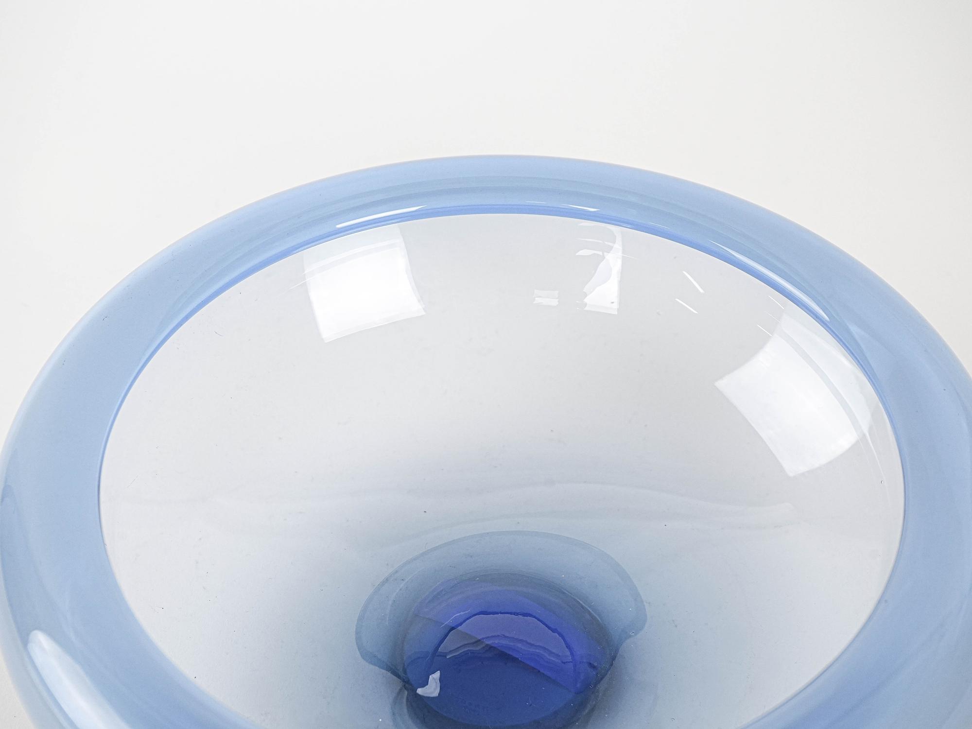 Blaue Glasschale 1960er Jahre 4